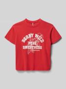 Only Regular Fit T-Shirt aus reiner Baumwolle Modell 'SARA' in Kirsche...