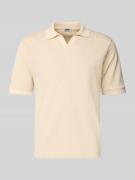 Drykorn Regular Fit Poloshirt mit V-Ausschnitt Modell 'ACAYO' in Beige...