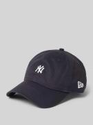New Era Basecap mit Stitching Modell 'MINI LOGO 9TWENTY®' in Marine, G...