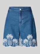 Guess Shorts mit Lochstickerei Modell 'PILAR' in Jeansblau, Größe 25