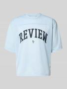 REVIEW T-Shirt aus Mesh mit Logo-Print in Hellblau, Größe L