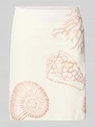 Marc Cain Knielanger Rock mit Allover-Motiv-Print in Offwhite, Größe 3...