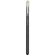 MAC Cosmetics Brush 217S Blending