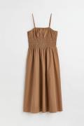 H&M Kleid mit gesmokter Taille Dunkelbeige, Alltagskleider in Größe XX...