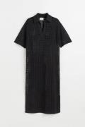 H&M Kleid in Pointellestrick Schwarz, Alltagskleider Größe XS. Farbe: ...