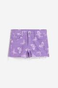 H&M Jeansshorts Lila/Schmetterlinge in Größe 152. Farbe: Purple/butter...