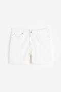 H&M+ Curvy Fit Bermuda High Denim Shorts Weiß in Größe 46. Farbe: Whit...