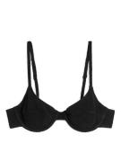 Arket Crinkle-Bikini-Oberteil mit Bügeln Schwarz in Größe 70B. Farbe: ...