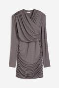 H&M Kleid mit Strass Grau, Party kleider in Größe XL. Farbe: Grey