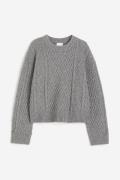 H&M Pullover mit Zopfmuster Grau in Größe XL. Farbe: Grey
