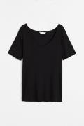 H&M T-Shirt aus Lyocell Schwarz in Größe M. Farbe: Black