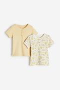 H&M 2er-Pack Gerippte Shirts Cremefarben/Gelbe Blumen, T-Shirts & Tops...
