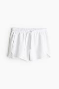 H&M Sweatshorts Weiß in Größe XL. Farbe: White