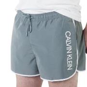 Calvin Klein Badehosen Core Solid Short Runner Swim Shorts Grau Polyes...